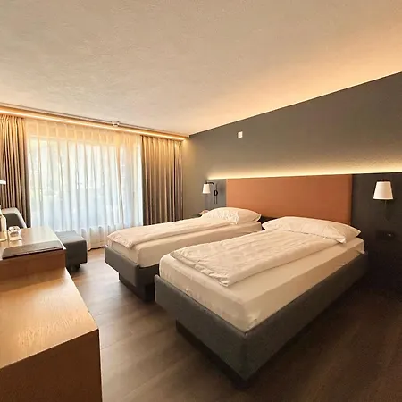 Alpin Superior ホテル 3*